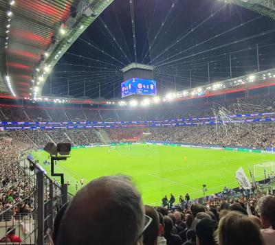 01 Cl Gala H 031